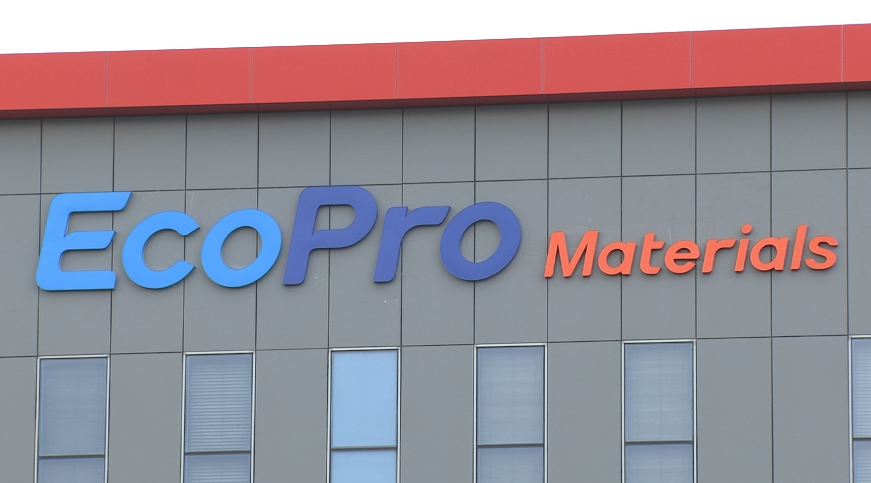 Daily Newsletter] 메타CEO 저크버그 지난 연말 2달간 주식 5,600억 원어치 매각